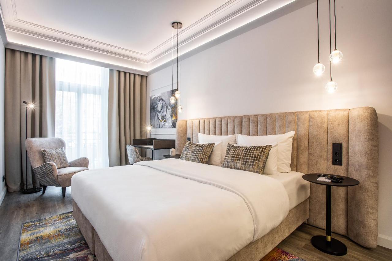Superior Double Room,1297245820:JPEG