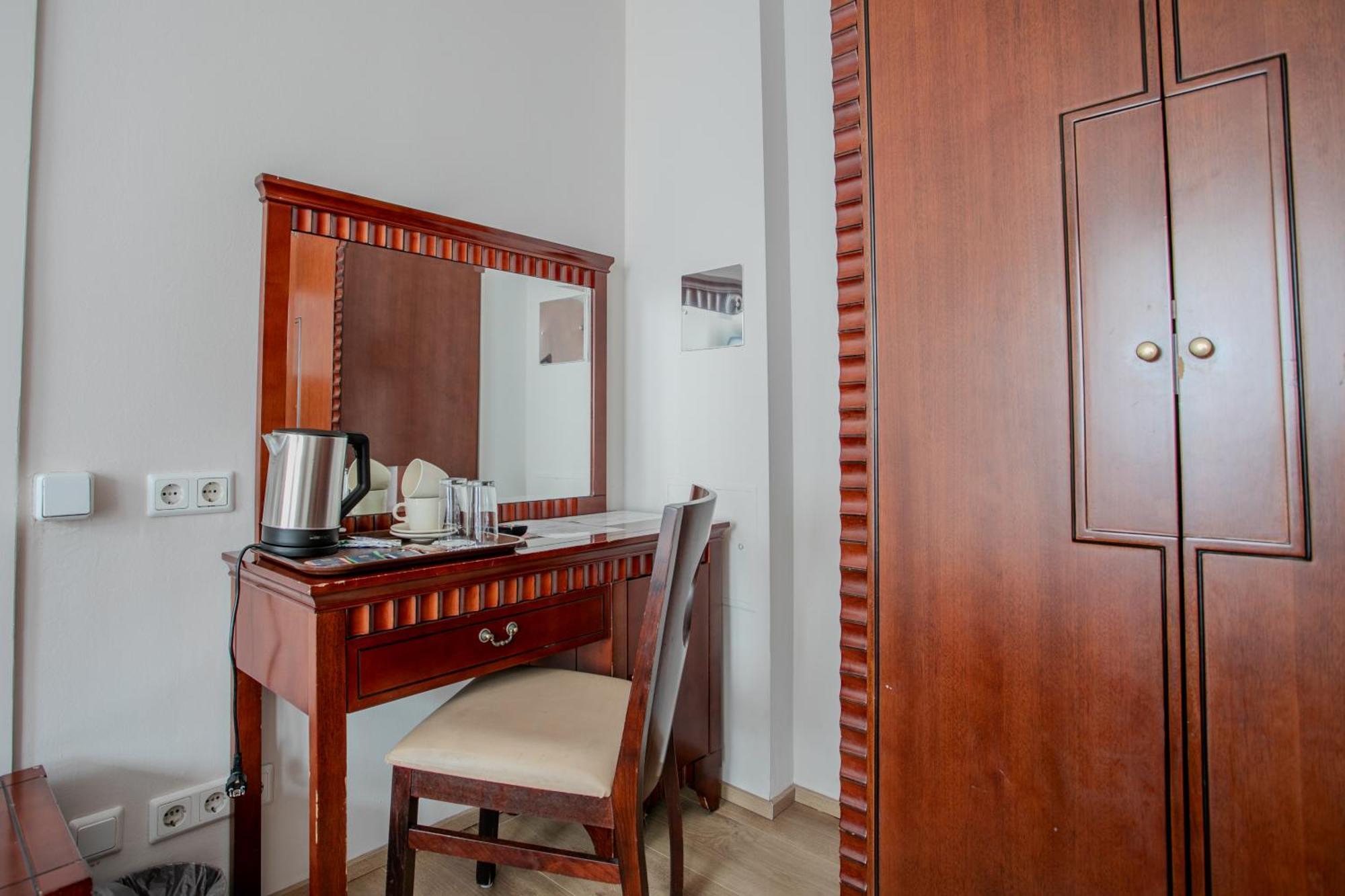 Small Double Room