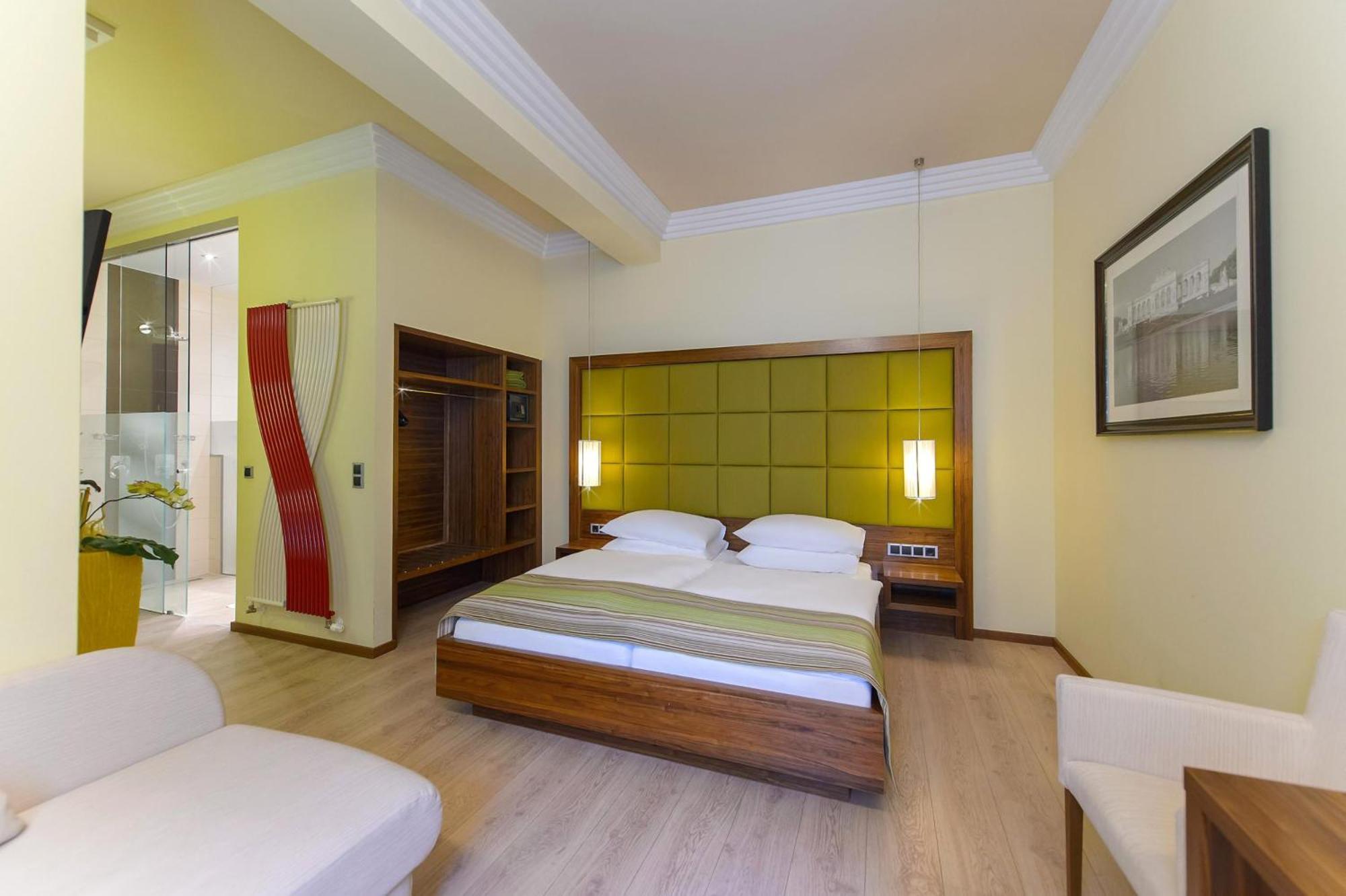 Double Room,1697806512:JPEG