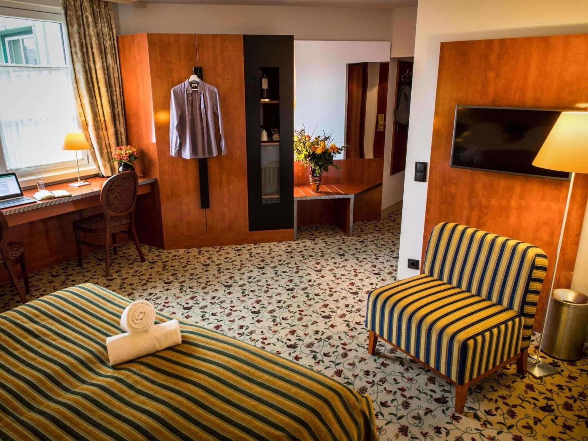 Classic Double Room