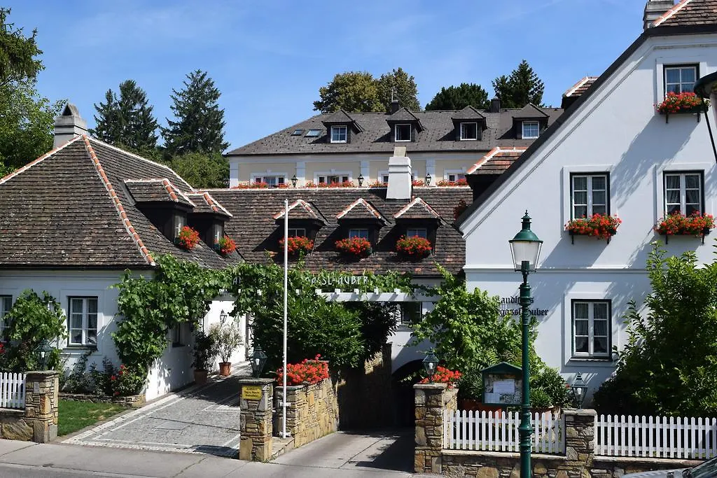 Hotel Landhaus Fuhrgassl-Huber-1