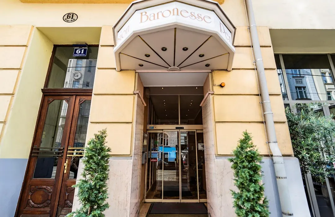 Hotel Pension Baronesse-1