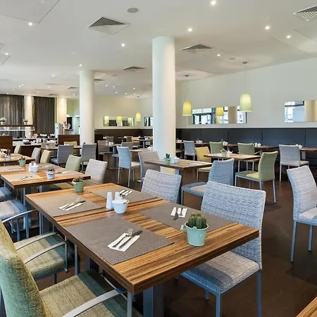Austria Trend Hotel Doppio Wien-2